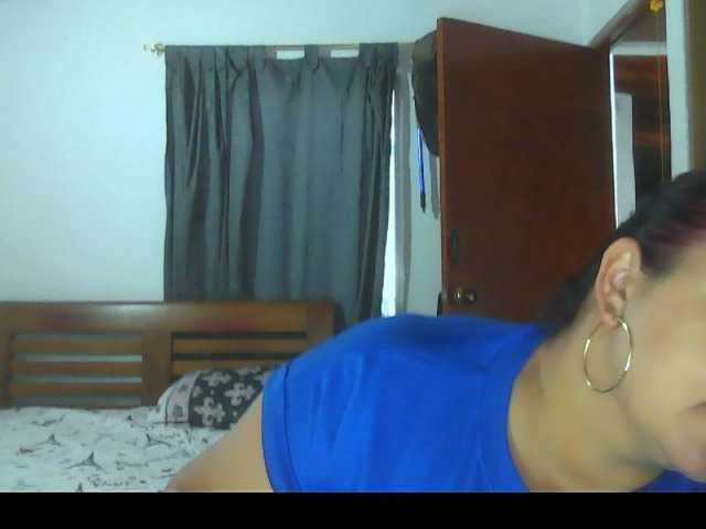 Ariel-69 live cam on BongaCams
