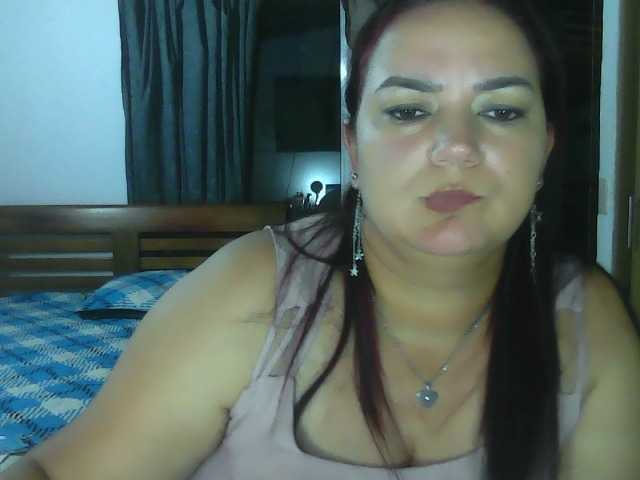 Ariel-69 live cam preview