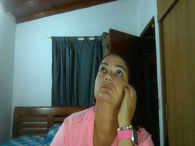 Ariel-69 live cam on BongaCams