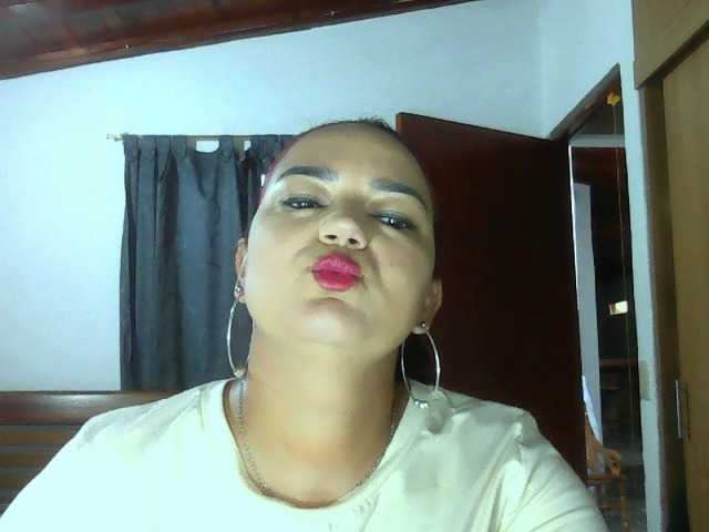 Ariel-69 webcam bongacams model stream image