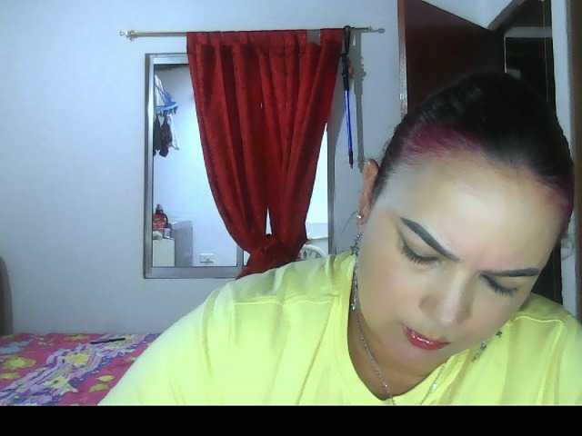 Ariel-69 live cam on BongaCams
