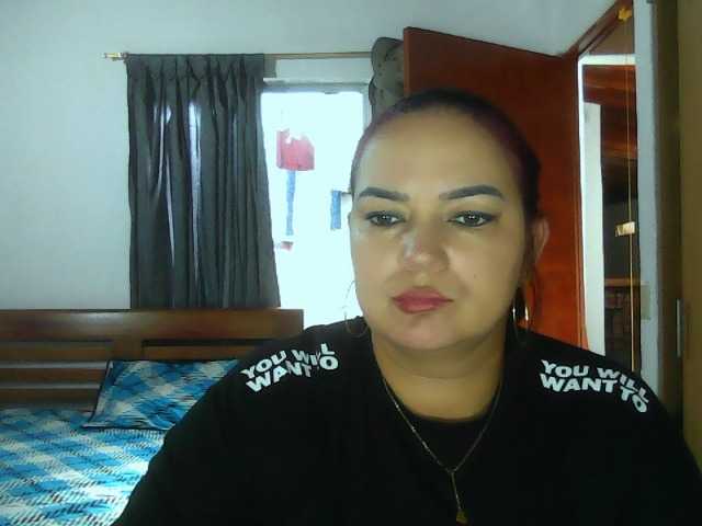 Ariel-69 live cam on BongaCams