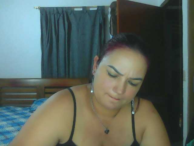 Ariel-69 live cam on BongaCams