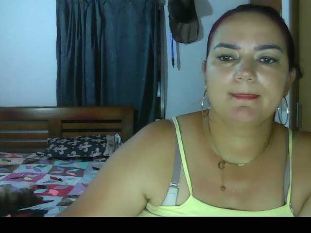 Ariel-69 live cam on BongaCams