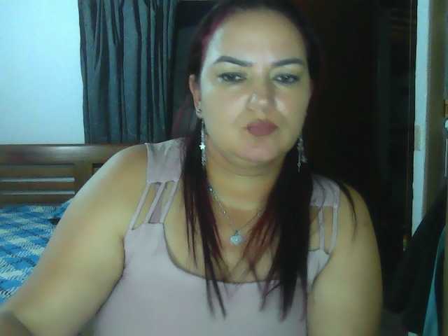 Ariel-69, en vivo ahora en BongaCams