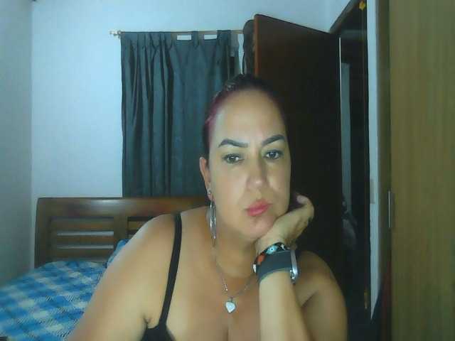 Ariel-69 live cam on BongaCams