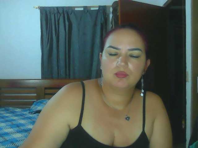 Ariel-69 live cam on BongaCams