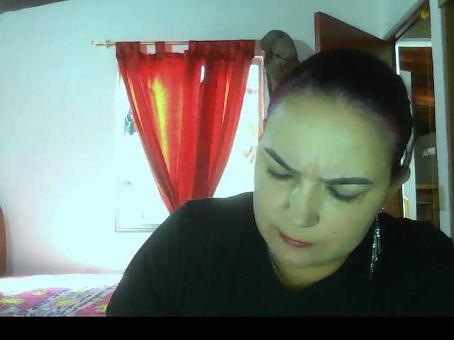 Ariel-69 live cam on BongaCams