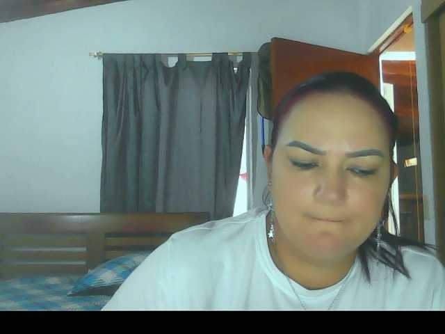 Ariel-69 live cam on BongaCams