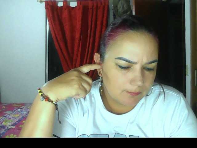 Ariel-69 live cam on BongaCams