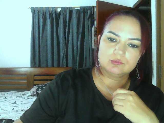Ariel-69 live cam on BongaCams