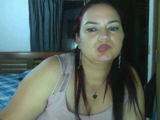 Ariel-69, en vivo ahora en BongaCams