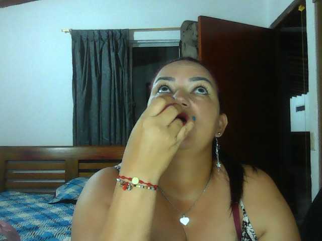 Ariel-69 webcam bongacams model stream image