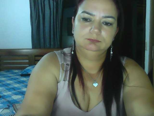 Ariel-69 live cam on BongaCams