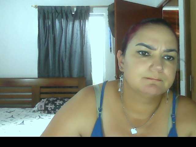 Ariel-69 live cam on BongaCams