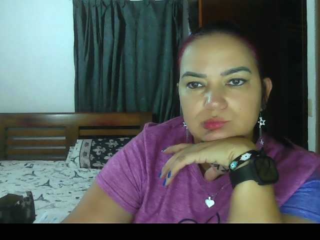 Ariel-69 live cam on BongaCams
