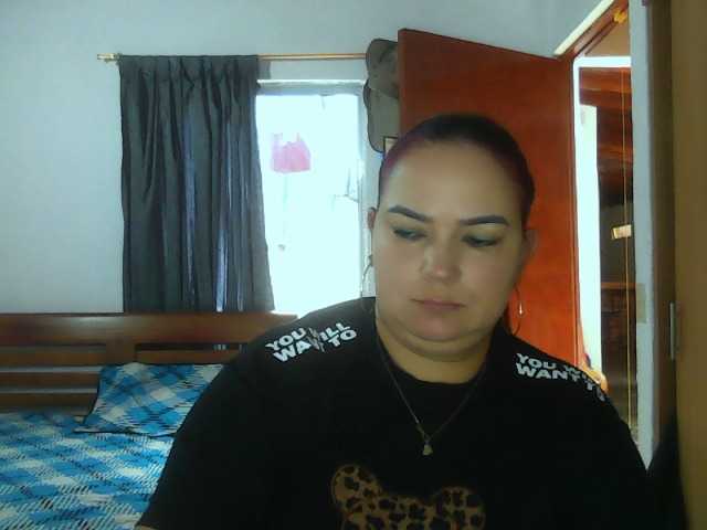 Ariel-69 live cam on BongaCams