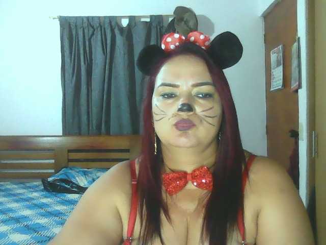 Ariel-69 live cam on BongaCams