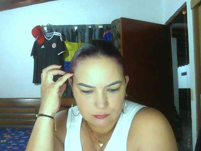 Ariel-69 webcam