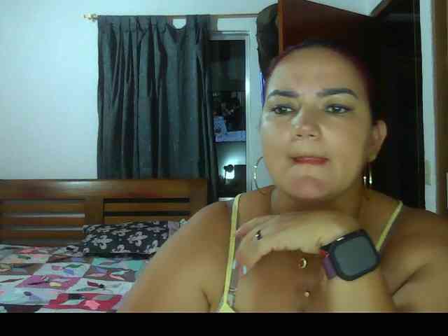 Ariel-69 Live Webcam on BongaCams