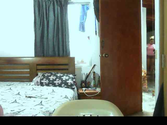 Ariel-69 webcam