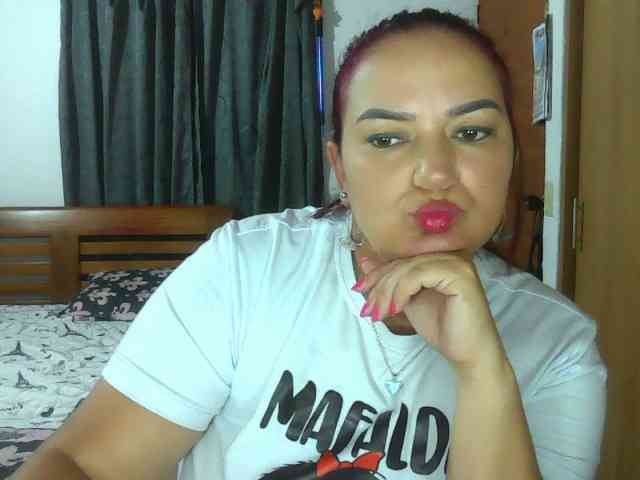 Ariel-69 Live Webcam on BongaCams
