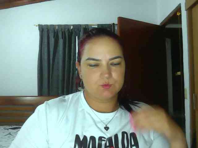Ariel-69 Live Webcam on BongaCams