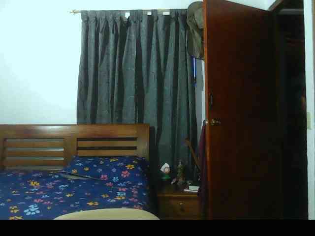 Ariel-69 webcam
