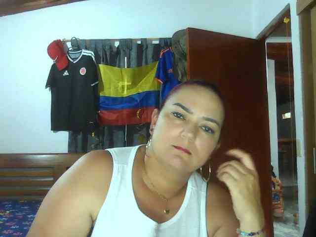 Ariel-69 webcam