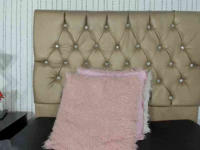 hannaluciana webcam