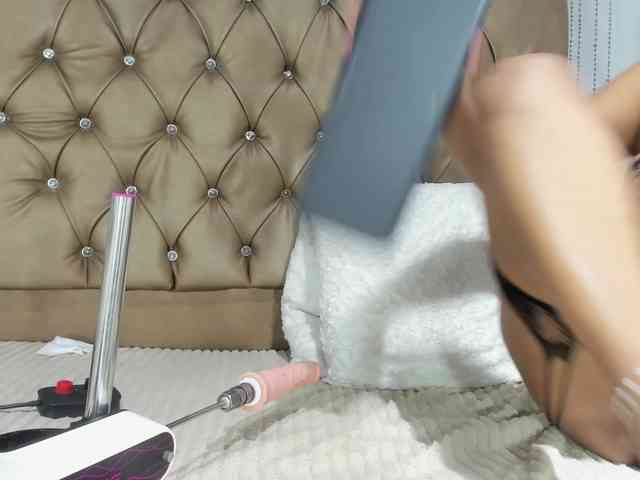 hannaluciana webcam