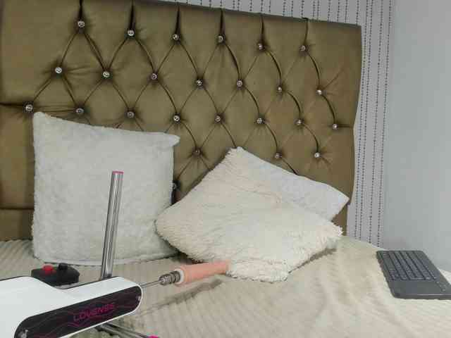 hannaluciana webcam