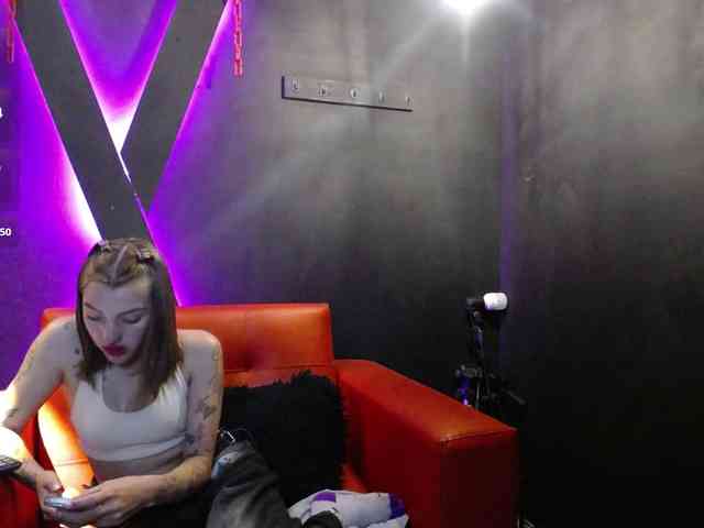 emilycooper webcam
