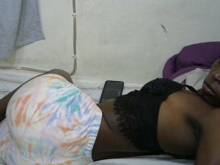 PrettyOne1's Live Webcam