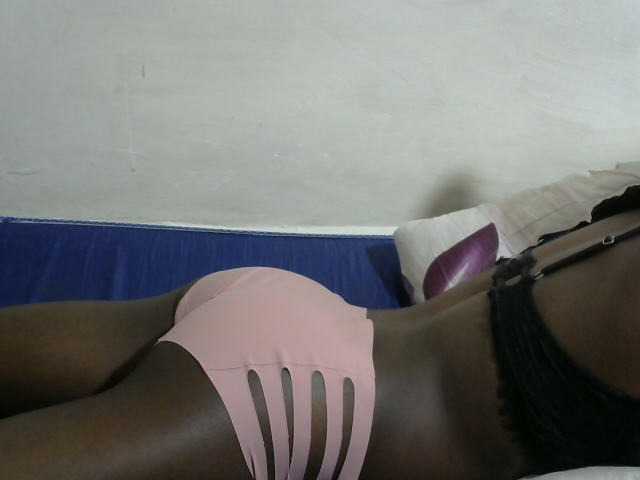 PrettyOne1 live cam on UnifiedCams