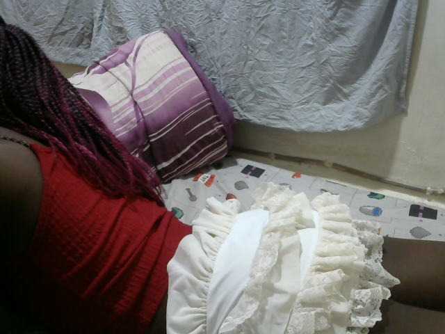PrettyOne1 live cam preview