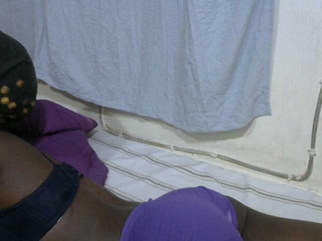 PrettyOne1 live webcam show