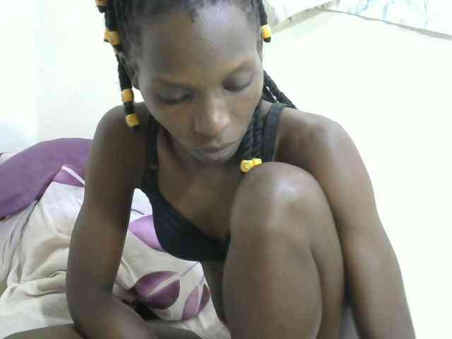 PrettyOne1 webcam
