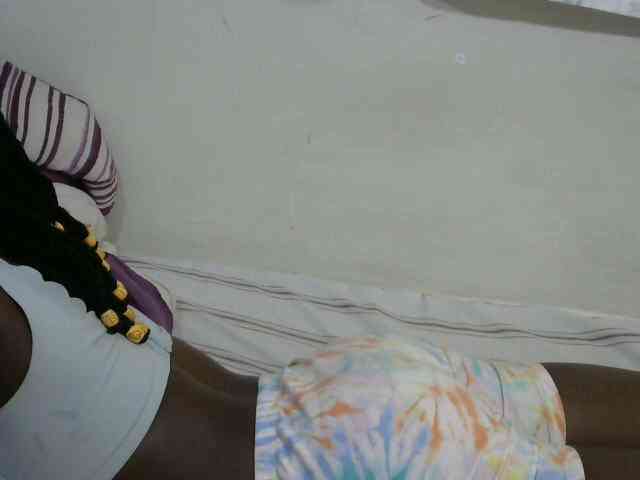 PrettyOne1 webcam