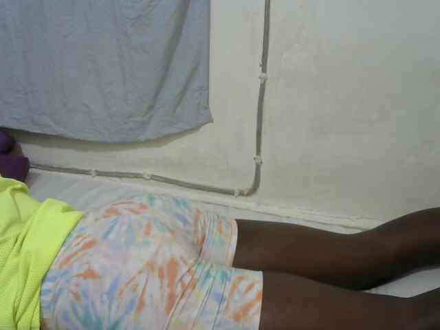 PrettyOne1 webcam