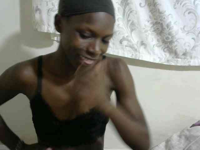 PrettyOne1 webcam