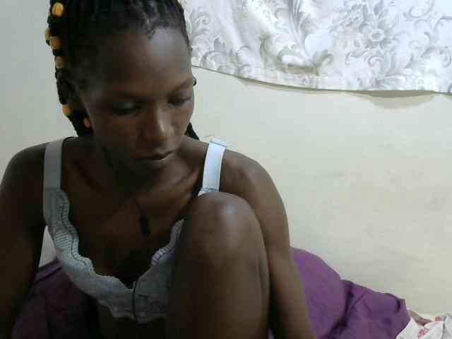 PrettyOne1 webcam