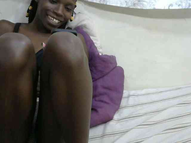 PrettyOne1 webcam
