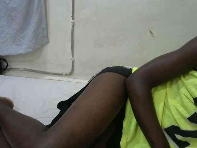 PrettyOne1 webcam