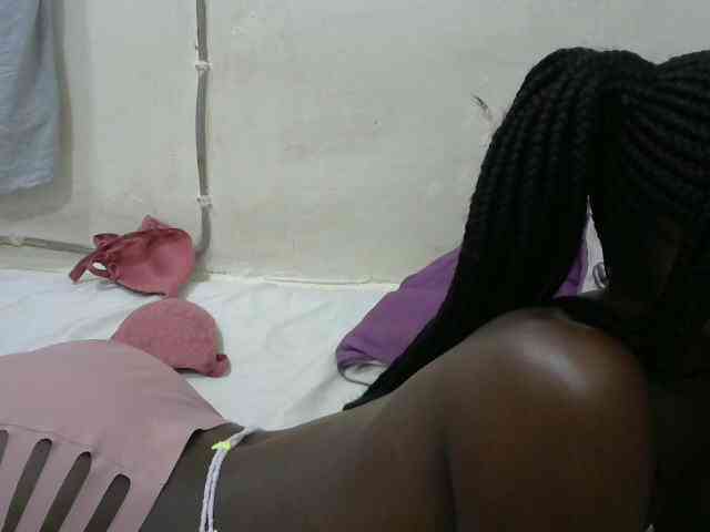 PrettyOne1 webcam