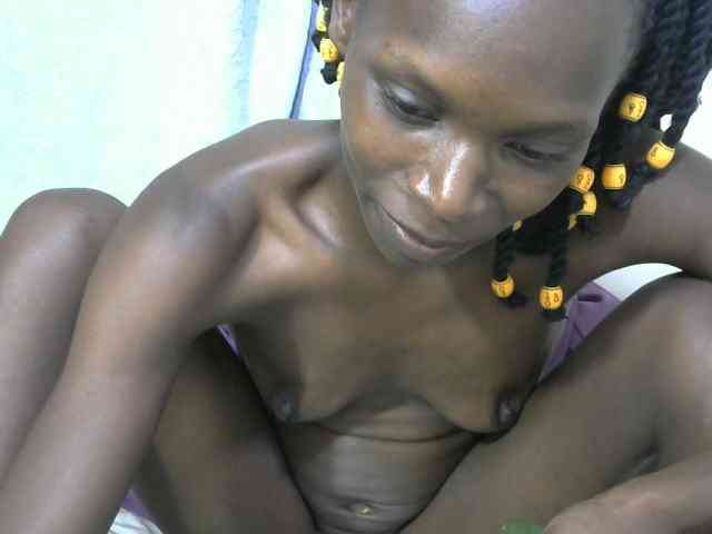 PrettyOne1 webcam