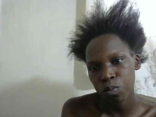 PrettyOne1 webcam