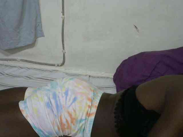 PrettyOne1 webcam