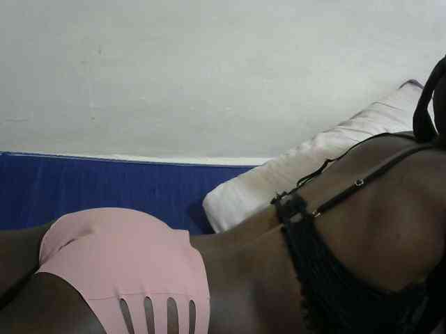 PrettyOne1 webcam