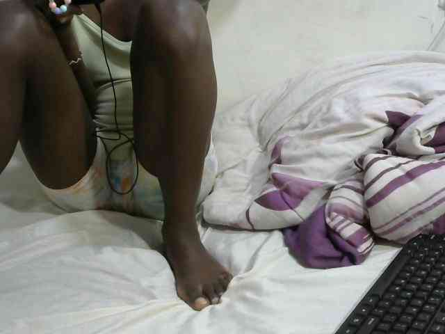 PrettyOne1 webcam